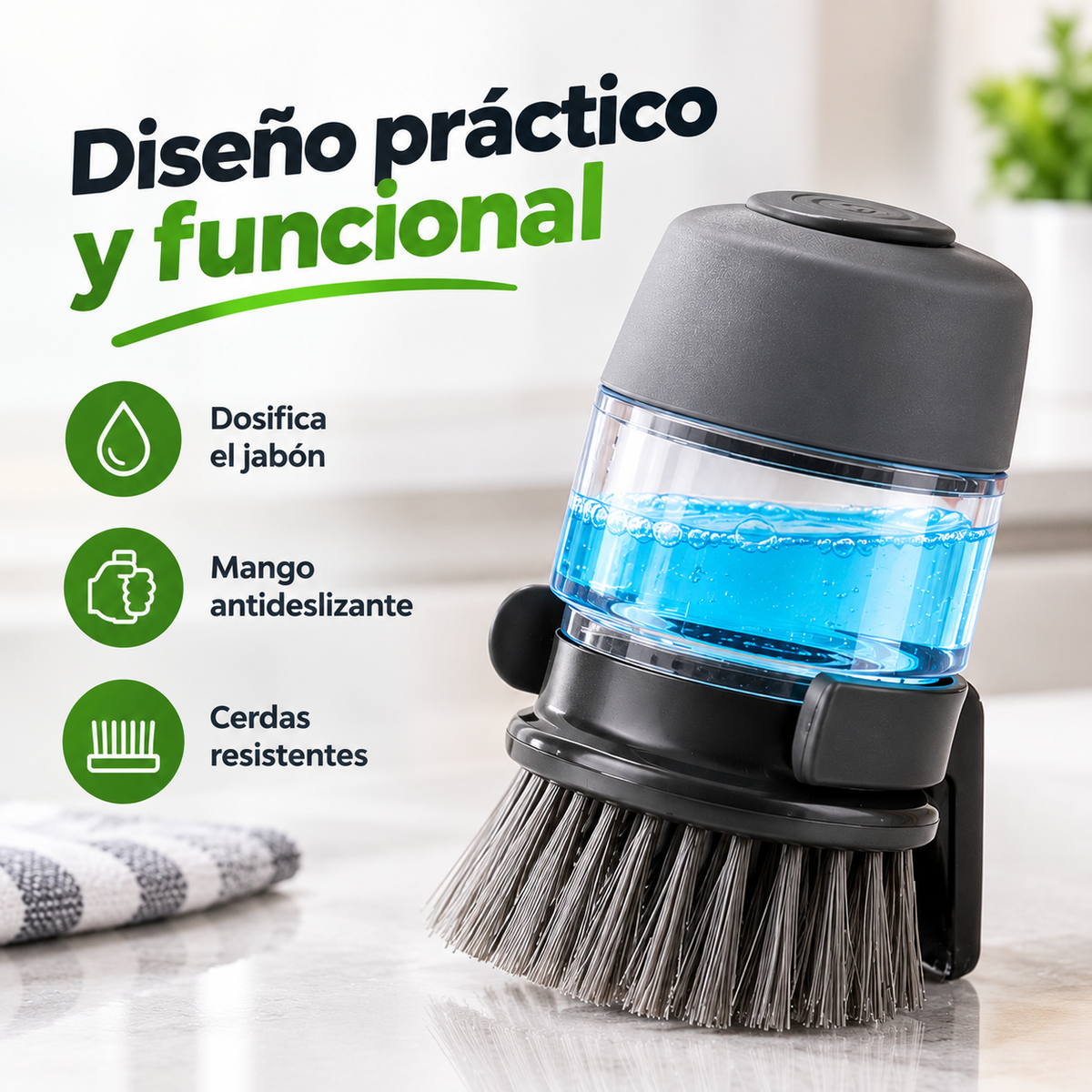 Cepillo con dispensador de jabón.